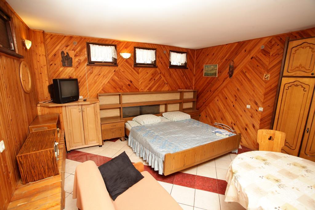 Vila Pas Justina Palanga Exterior photo